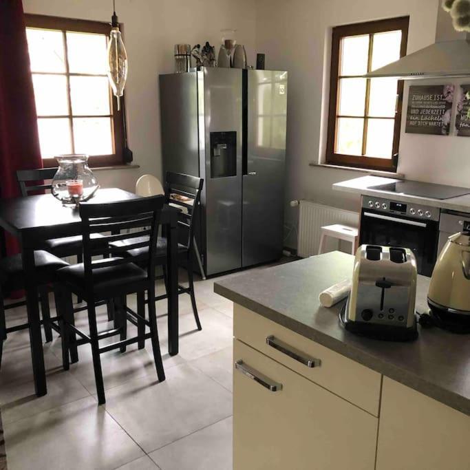 Willkommen Im Casa Felice, Der Wohlfuehl Oase Mit Balkon, 4 Betten Und Homeoffice Platz Aidlingen Dış mekan fotoğraf