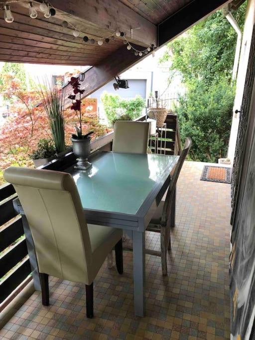 Willkommen Im Casa Felice, Der Wohlfuehl Oase Mit Balkon, 4 Betten Und Homeoffice Platz Aidlingen Dış mekan fotoğraf